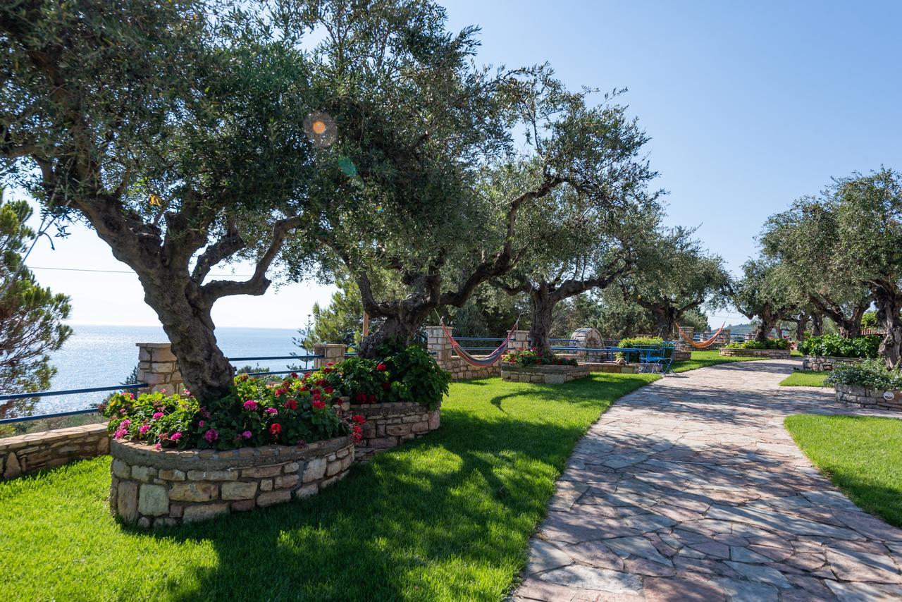 Villa Tasos Koutsoubos Koróni Exteriör bild