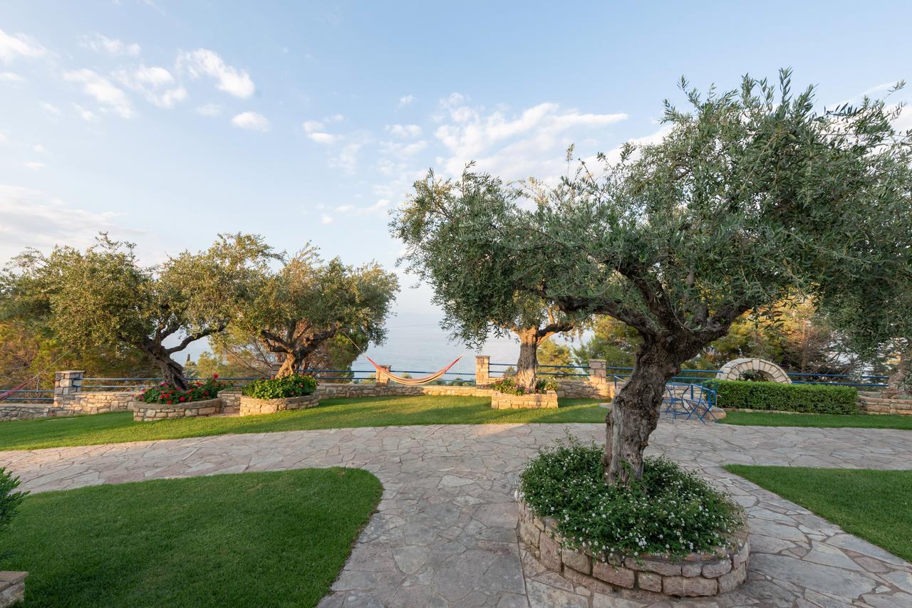 Villa Tasos Koutsoubos Koróni Exteriör bild
