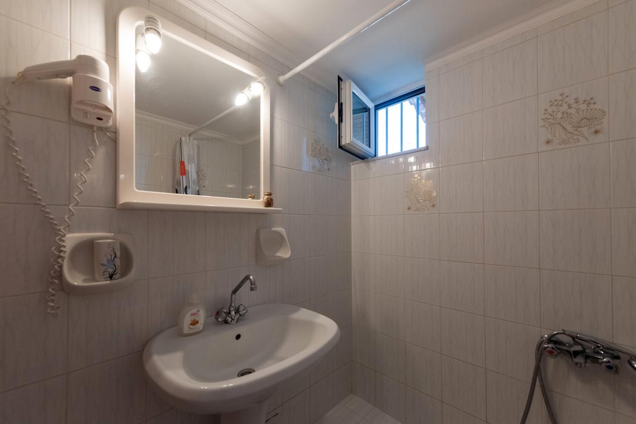 Villa Tasos Koutsoubos Koróni Exteriör bild