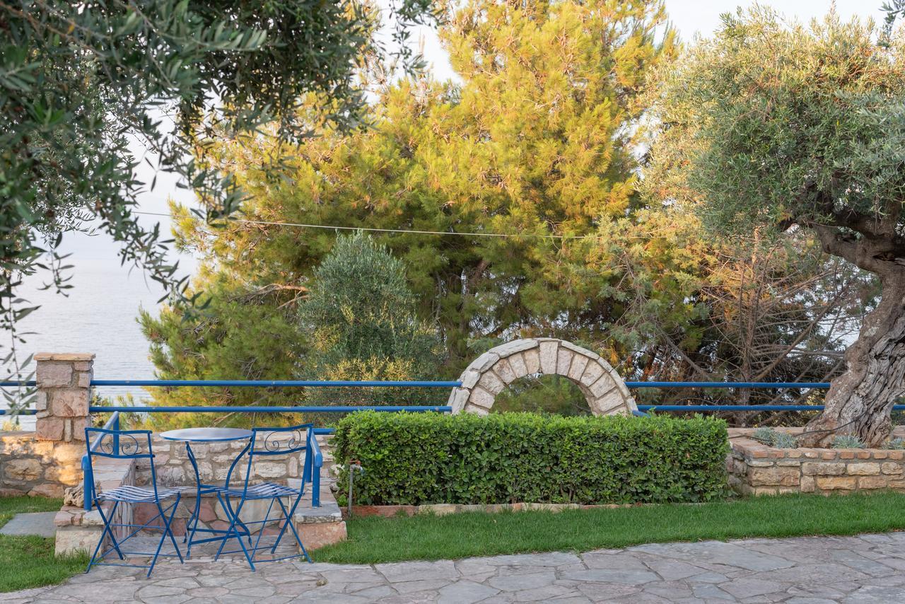 Villa Tasos Koutsoubos Koróni Exteriör bild