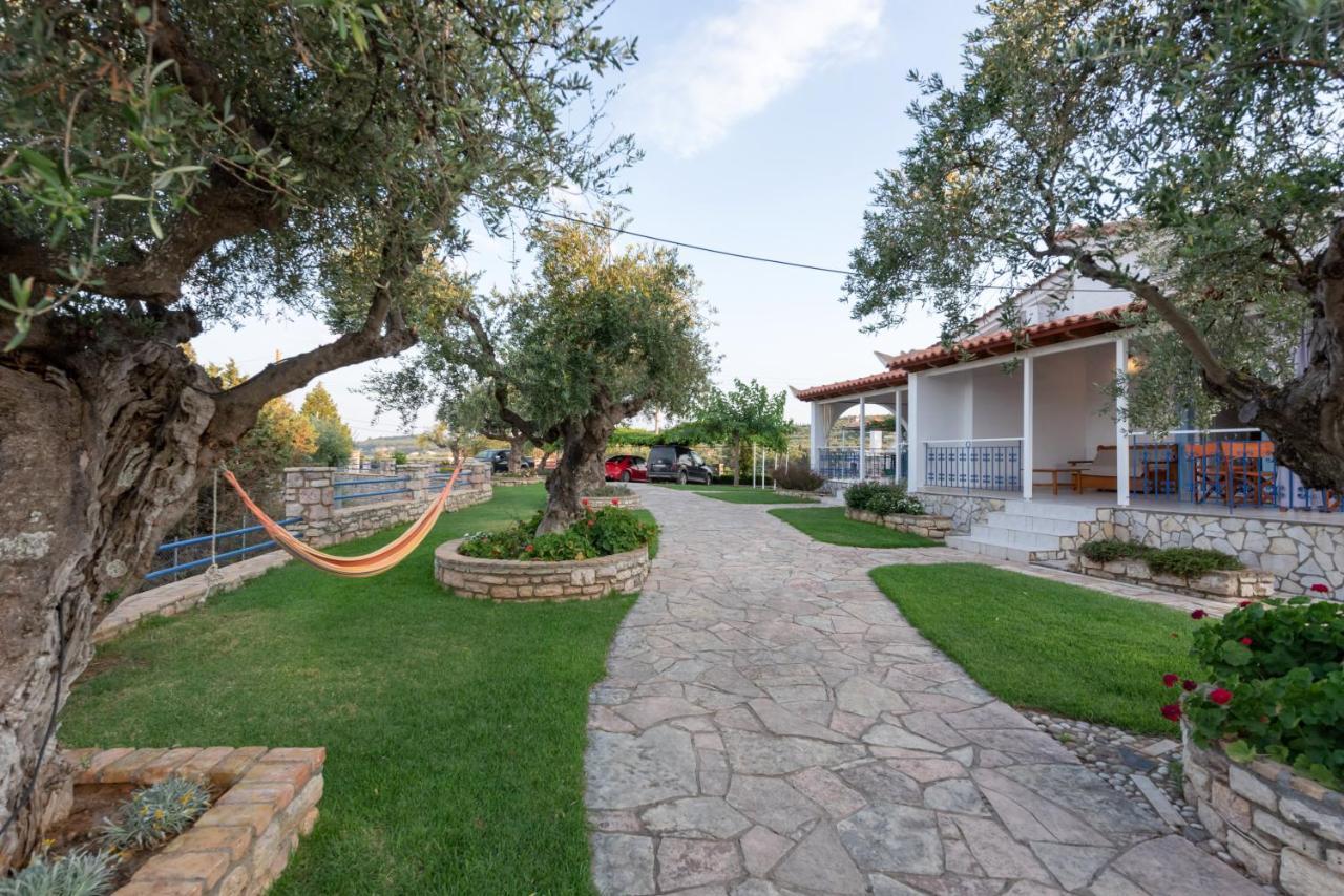 Villa Tasos Koutsoubos Koróni Exteriör bild