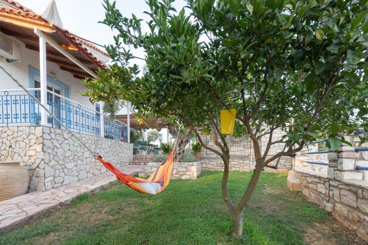 Villa Tasos Koutsoubos Koróni Exteriör bild